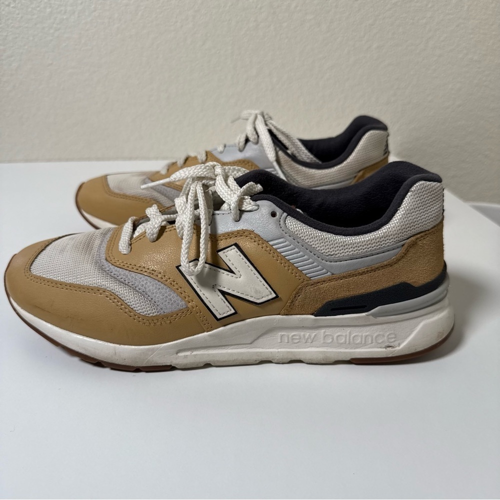 New Balence 997H Retro Sneakers Women’s Size 9.5 - Picture 7 of 8